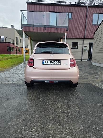 Fiat 500e 4 of 15