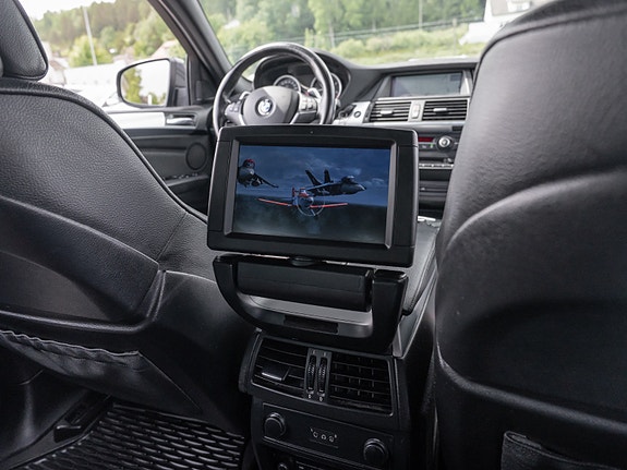 BMW X6 25 of 30