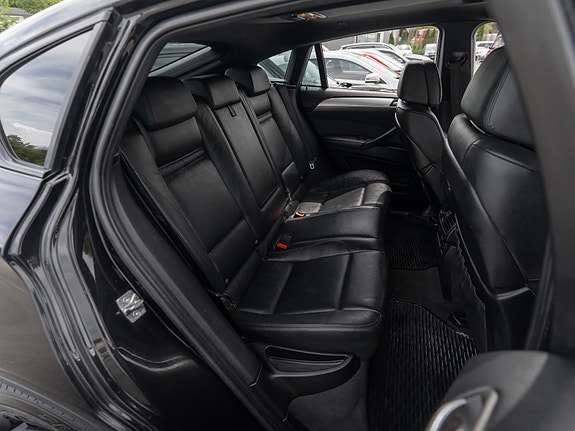 BMW X6 24 of 30