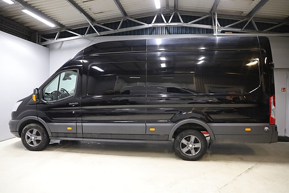 Ford Transit 6 of 11