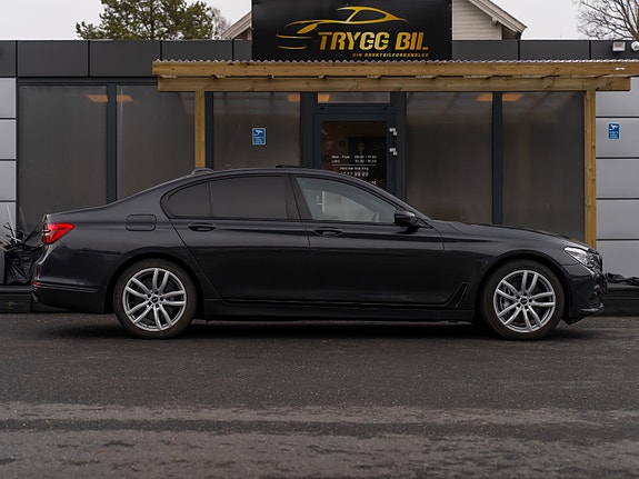 BMW 730d 5 of 30