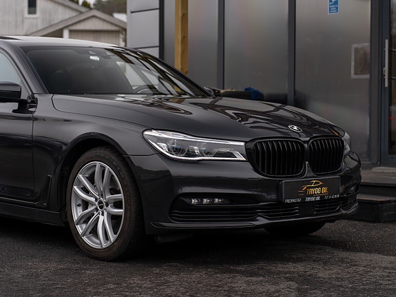 BMW 730d 6 of 30