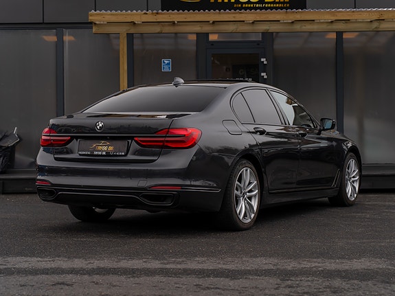 BMW 730d 7 of 30