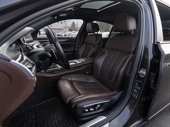 BMW 730d 21 of 30
