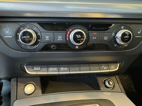 Audi Q5 18 of 29