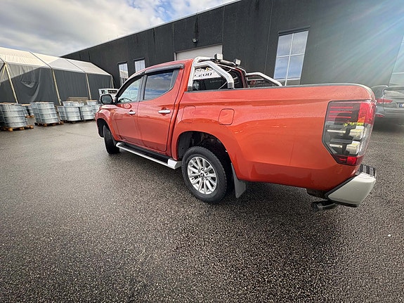 Mitsubishi L200 3 of 5