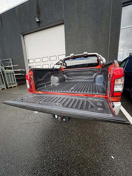 Mitsubishi L200 2 of 5