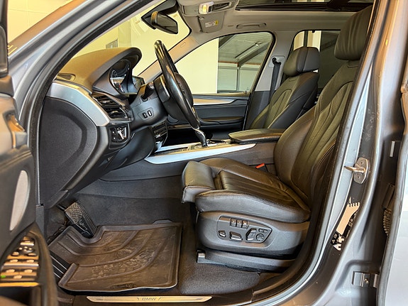 BMW X5 13 of 30