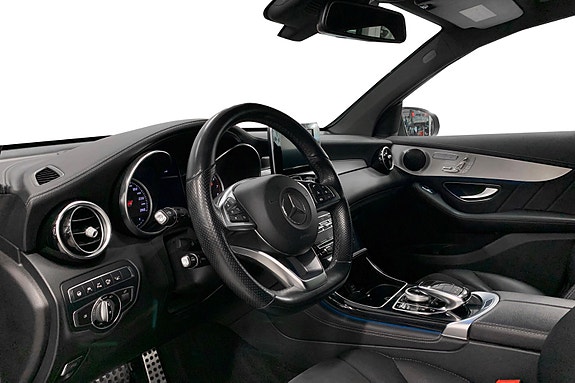 Mercedes-Benz GLC350 e 2 of 14
