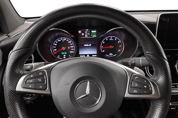 Mercedes-Benz GLC350 e 11 of 14