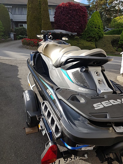 Sea-Doo GTX 260 Limited S | 2 voksne eiere | 92 timer | Komplett pakke m/henger 4 of 7