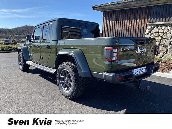 Jeep Gladiator 9 of 14