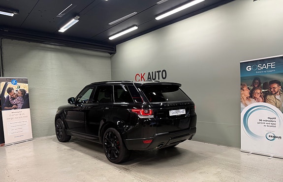 Land Rover Range Rover Sport 9 of 30