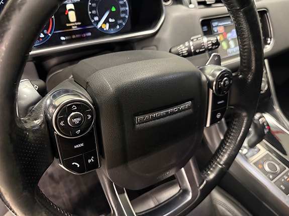 Land Rover Range Rover Sport 22 of 30