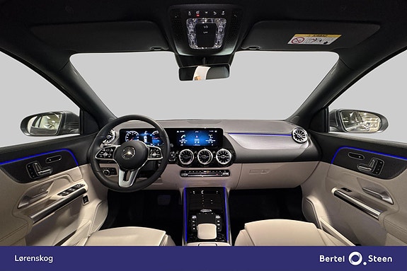Mercedes-Benz EQA300 13 of 28