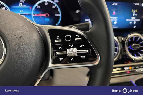 Mercedes-Benz EQA300 16 of 28
