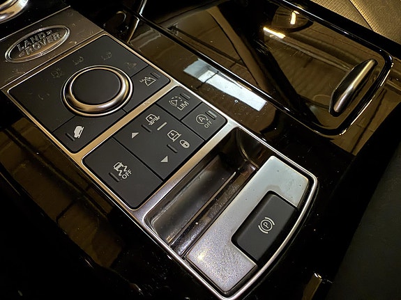Land Rover Discovery 10 of 22