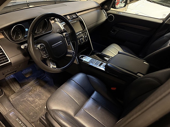 Land Rover Discovery 8 of 22
