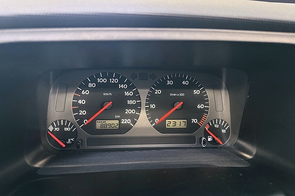 Volkswagen Golf IV 27 of 30