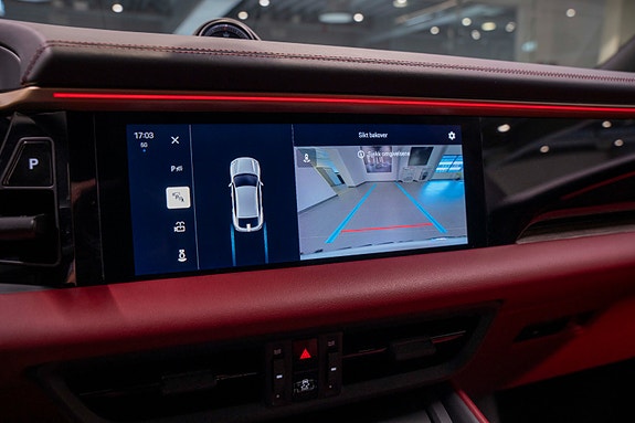 Porsche Macan 21 of 30
