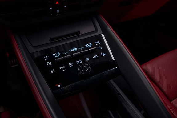 Porsche Macan 19 of 30