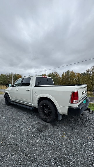 Dodge RAM 13 of 18