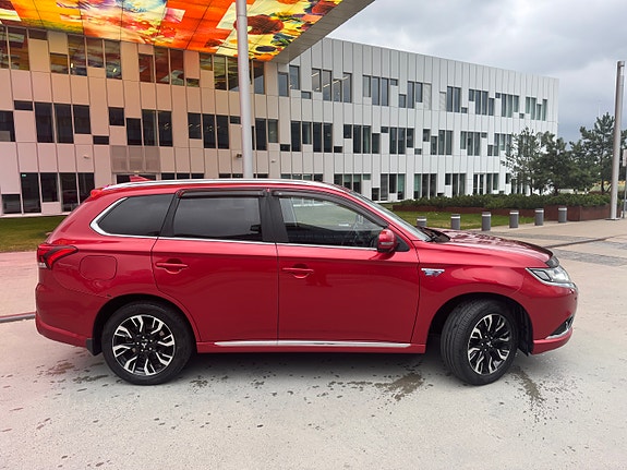Mitsubishi Outlander 9 of 30