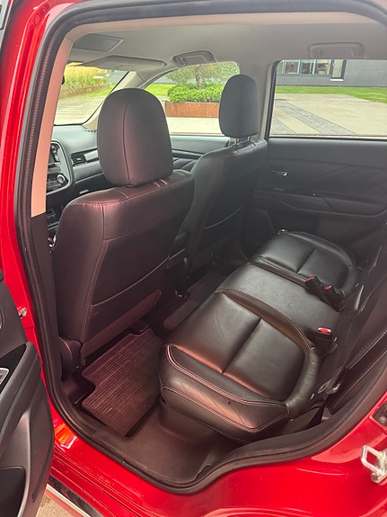 Mitsubishi Outlander 24 of 30
