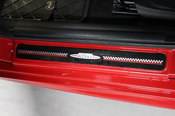 MINI Cooper 9 of 22