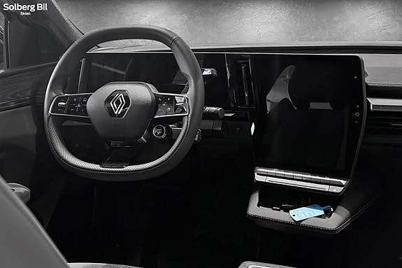 Renault Scenic E-Tech 13 of 30