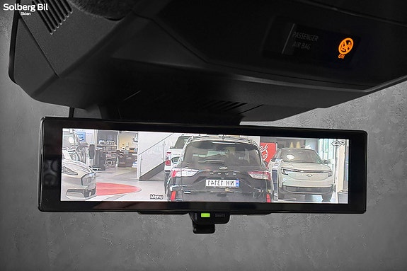 Renault Scenic E-Tech 24 of 30