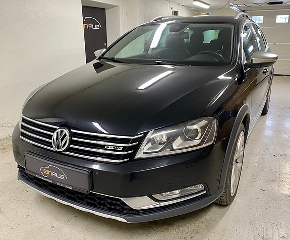 Volkswagen Passat 3 of 23