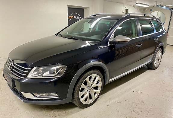 Volkswagen Passat 4 of 23