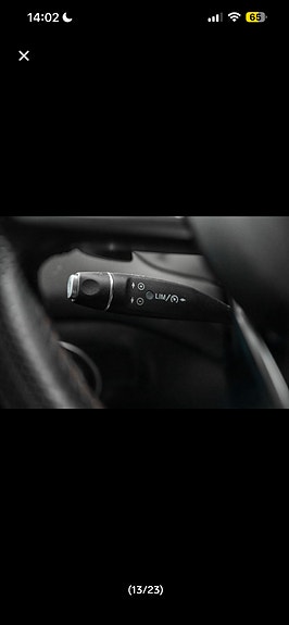 Mercedes-Benz CLA180 8 of 15