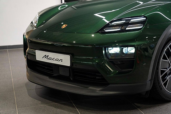 Porsche Macan 3 of 30