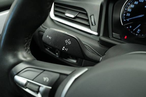 BMW 225xe 25 of 30