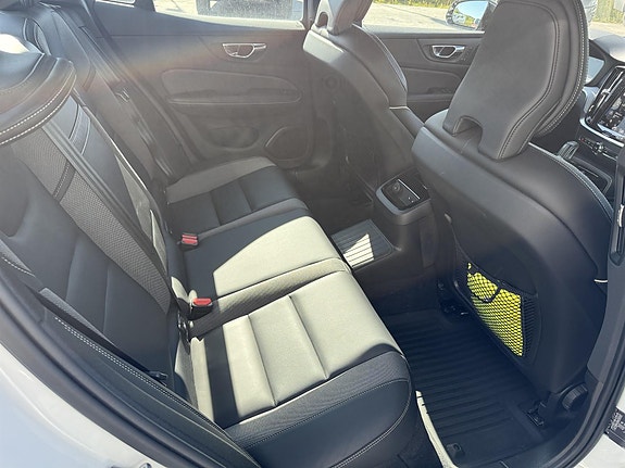 Volvo S60 9 of 21