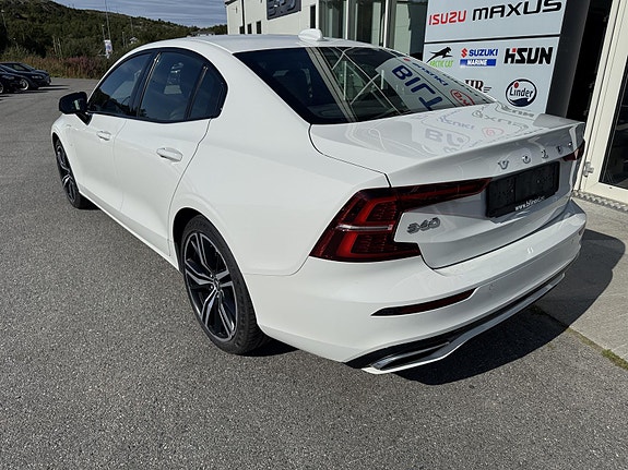 Volvo S60 5 of 21