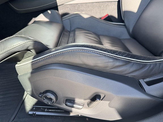 Volvo S60 15 of 21