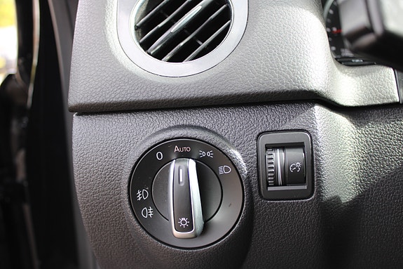 Volkswagen Tiguan 17 of 28