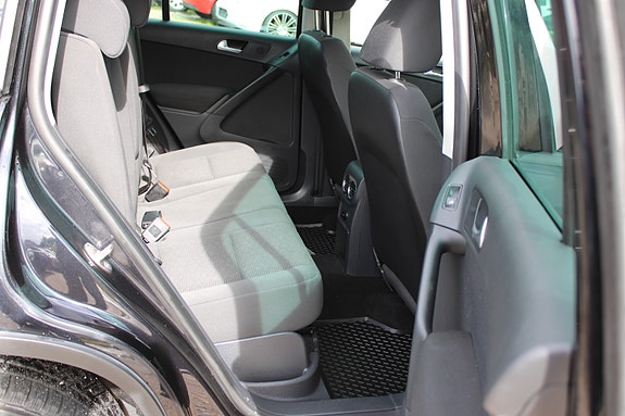 Volkswagen Tiguan 20 of 28