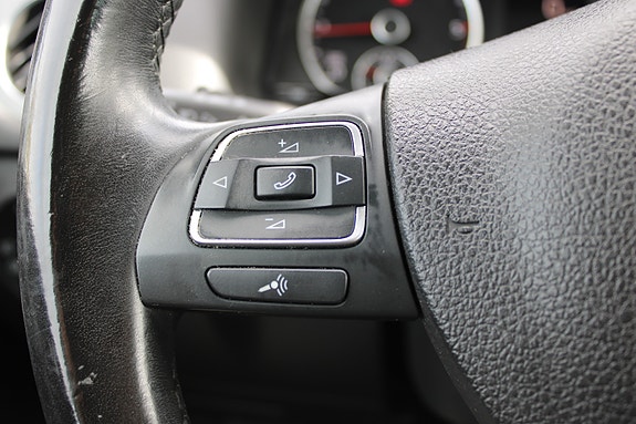 Volkswagen Tiguan 16 of 28