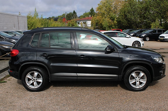 Volkswagen Tiguan 3 of 28