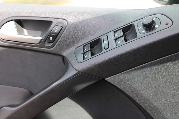 Volkswagen Tiguan 18 of 28