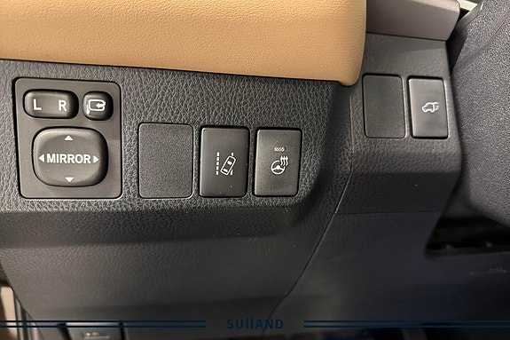 Toyota RAV4 19 of 30