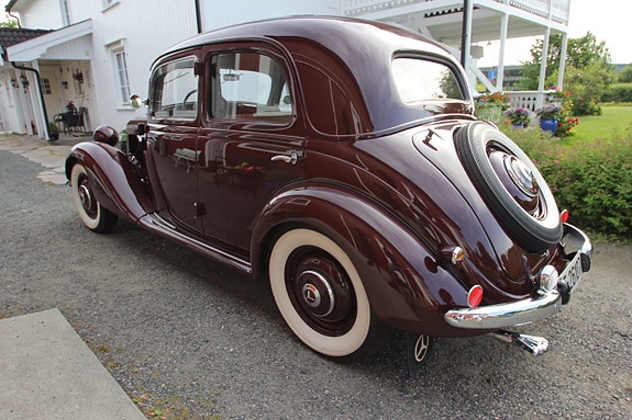 Mercedes-Benz 170 VA 9 of 25