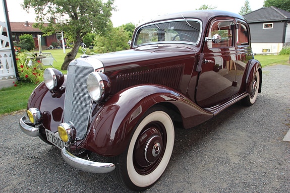 Mercedes-Benz 170 VA 2 of 25