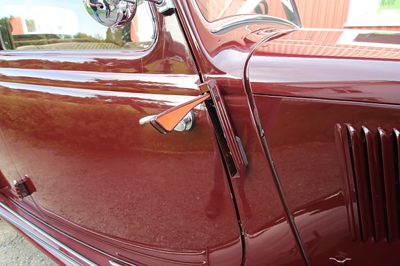 Mercedes-Benz 170 VA 24 of 25