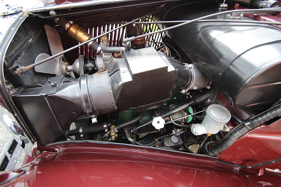 Mercedes-Benz 170 VA 18 of 25