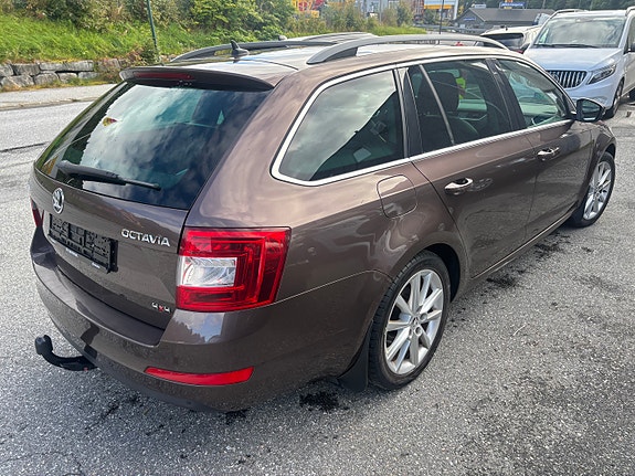 Skoda Octavia 14 of 16